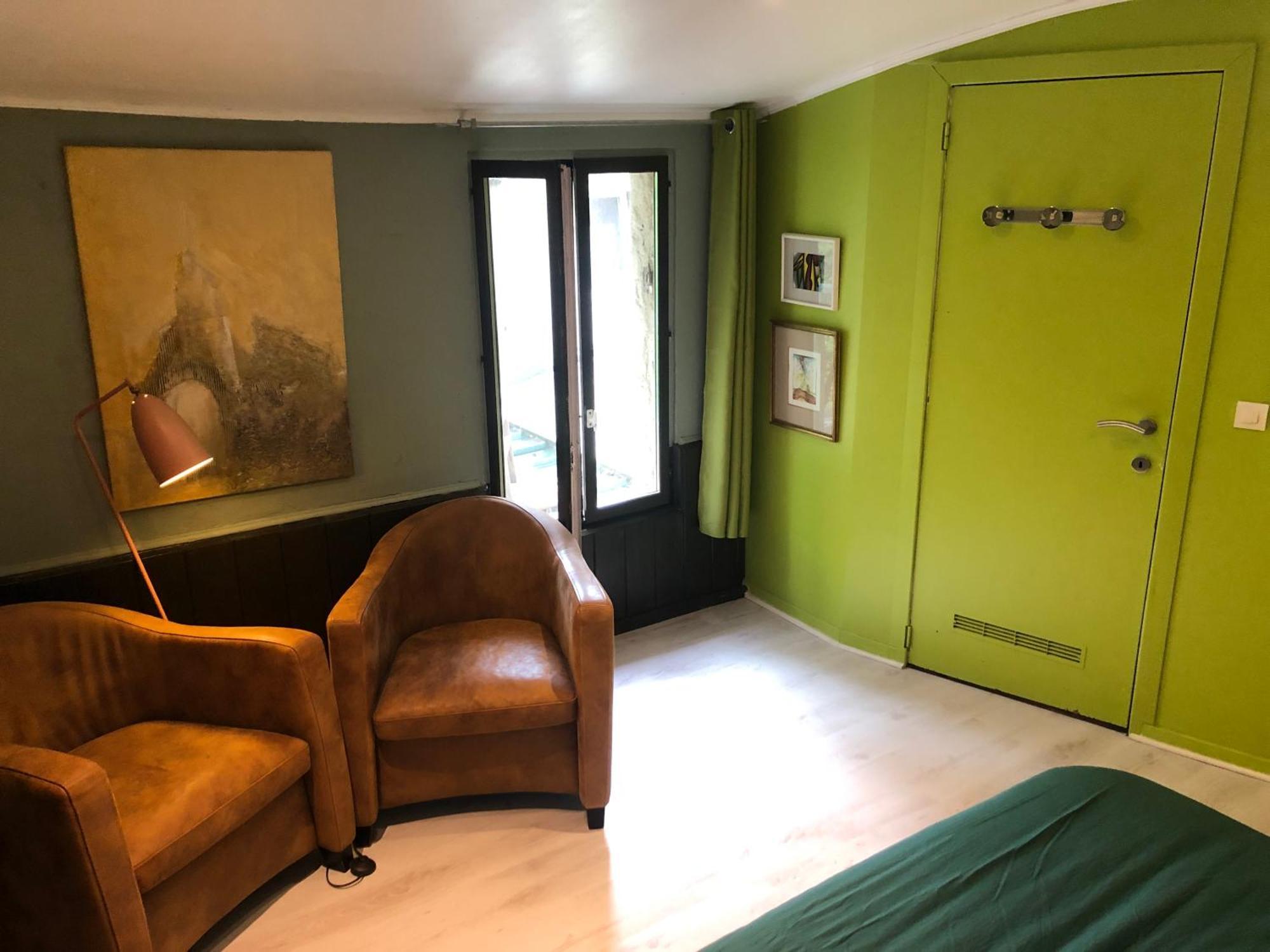 Le Surmelin Bed & Breakfast 'Ombres' ボルヌ・アン・ブリ エクステリア 写真